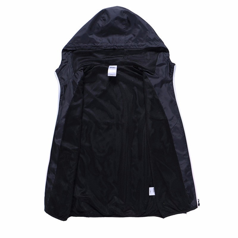 Lightweight Hooded Windbreaker